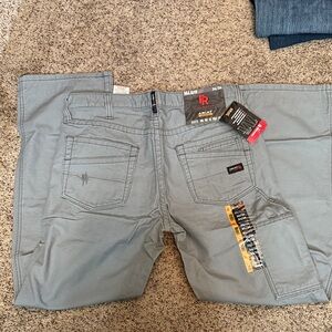 Ariat Men's Gray Cargo Pants